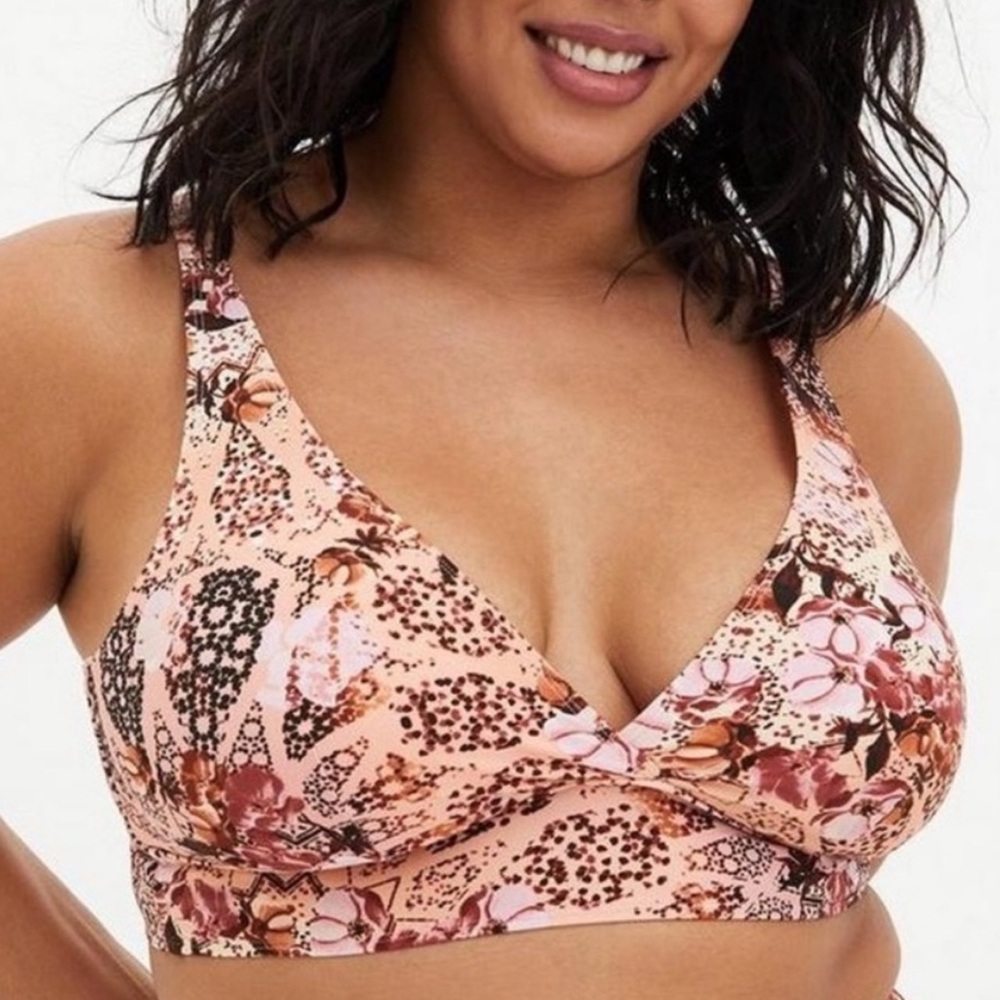 Torrid Floral Print Bikini Top in Pink
